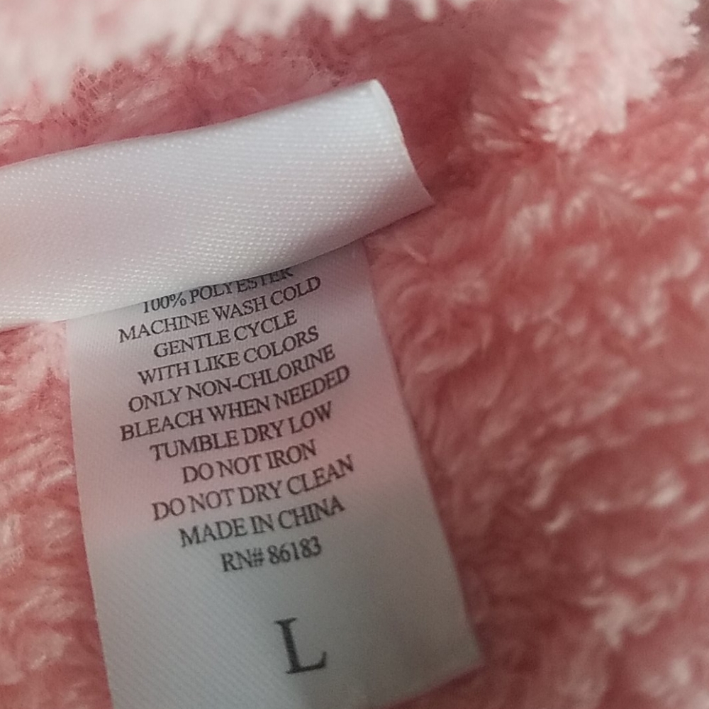 Plush Robe - Picture 2 of 3